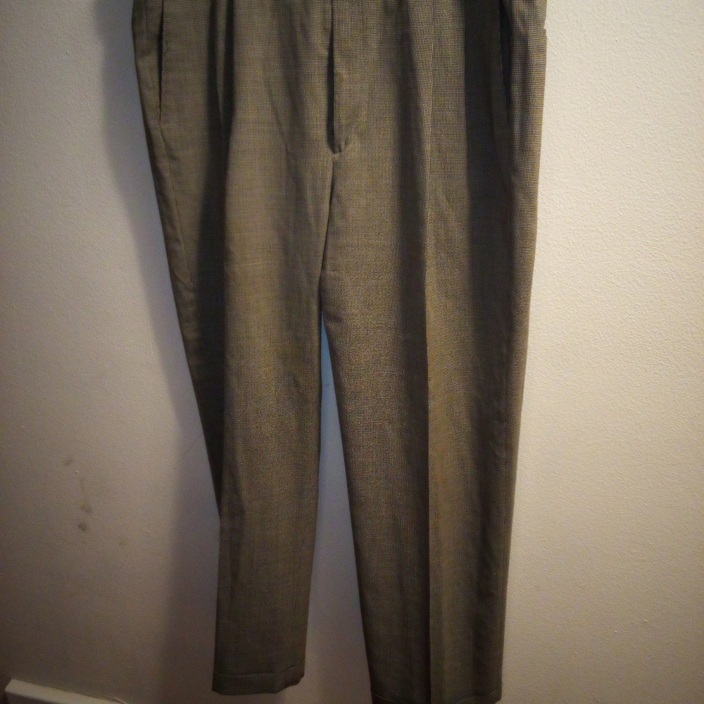 Haggar Black and White Hounds Tooth Dress Pants Classic Straight-Leg